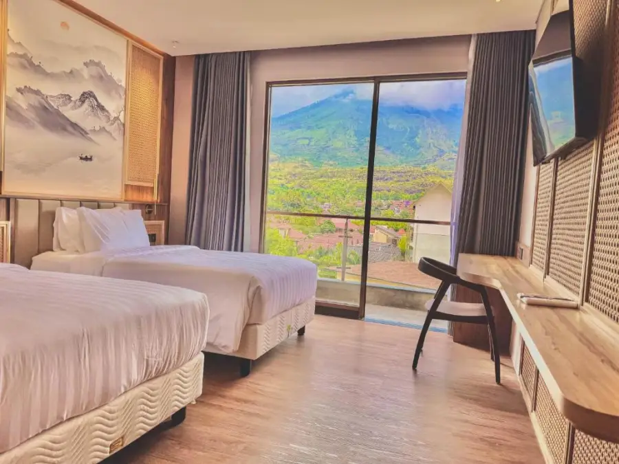 Junior Suite Twin Mountain View interior at Cahaya Villa Garut